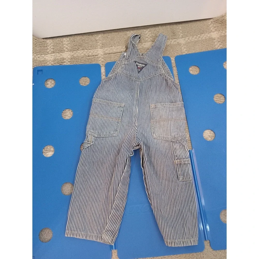 Osh Kosh B'Gosh Vestbak boy girl 18 Months Railroad Engineer Striped Bib Overall